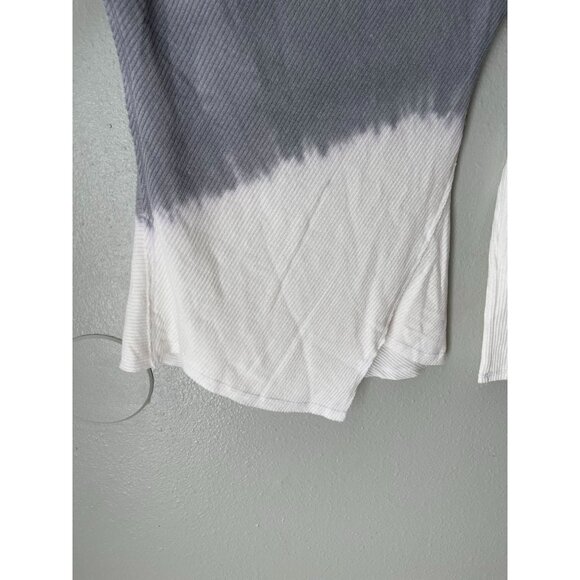Tie-Dye Long-Sleeve Asymmetrical Hem Top by maplesage - Picture 7 of 9
